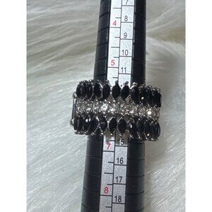 Periwinkle By Barlow Silver-Tone Starfish Bracelet & Black Crystal Stretch Ring